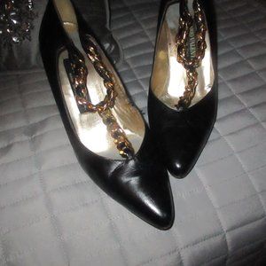 mario valentino black  high heels with gold chain sz 38 leather soles